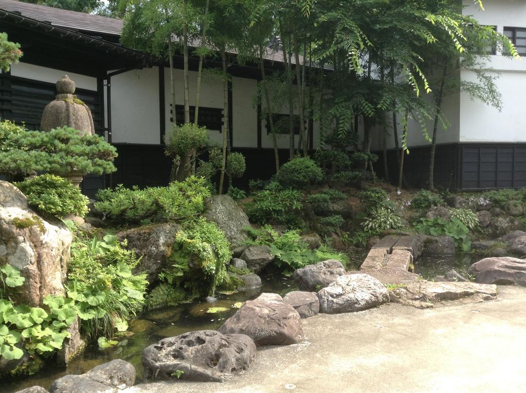 Ryugon Hotel Minamiuonuma Bagian luar foto